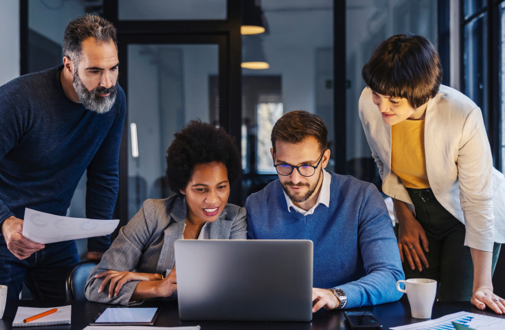 Photo à remplacer — networking ou mentorat
